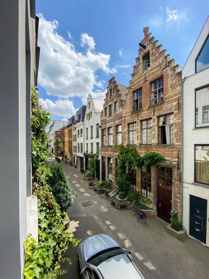 Suite City Center In Quiet Street & Airco Antwerp Exterior photo